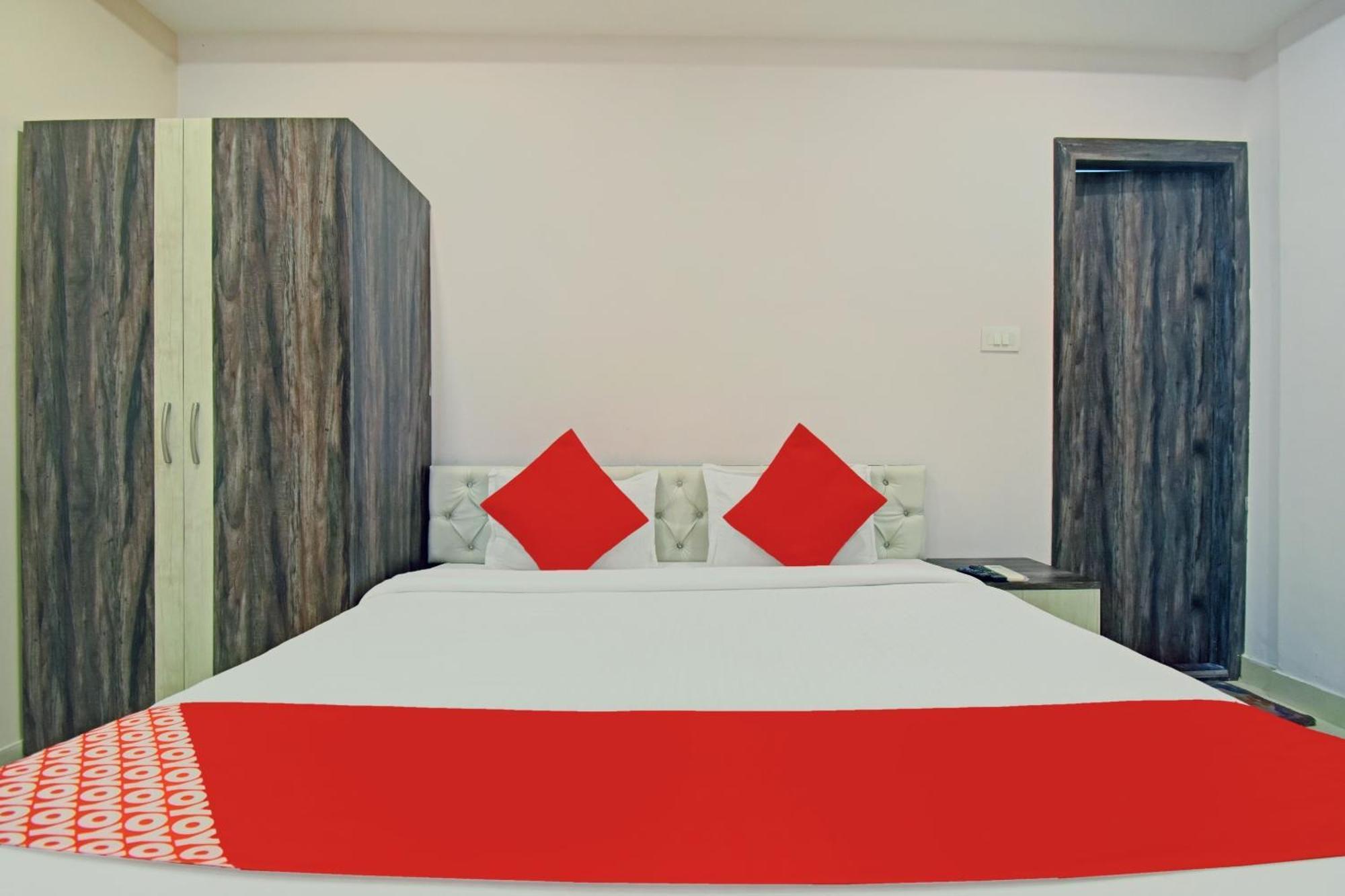 Hotel O Newtown Galaxy Panchuria Экстерьер фото